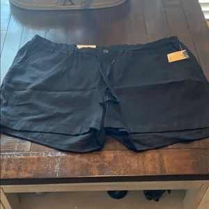 NWT Old Navy Black linen short